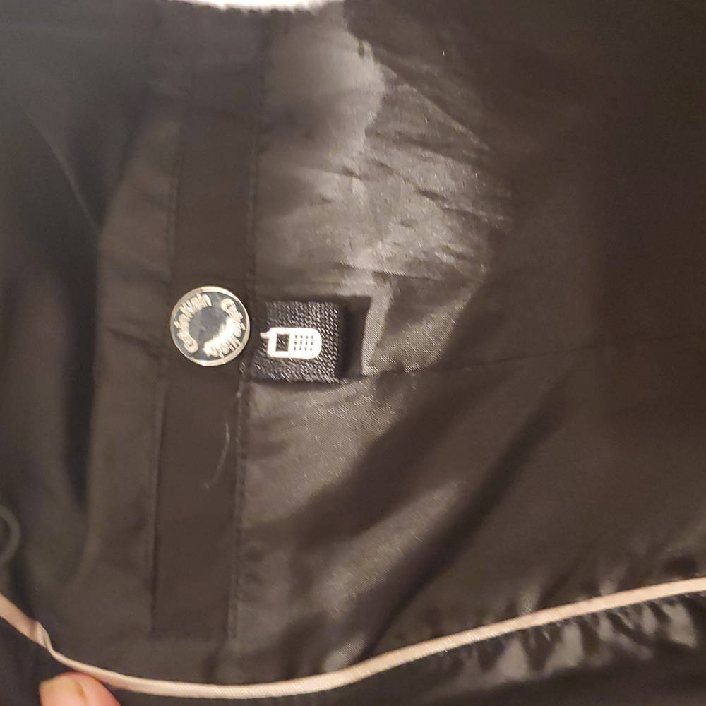 Calvin Klein trench coat - Picture 6 of 11